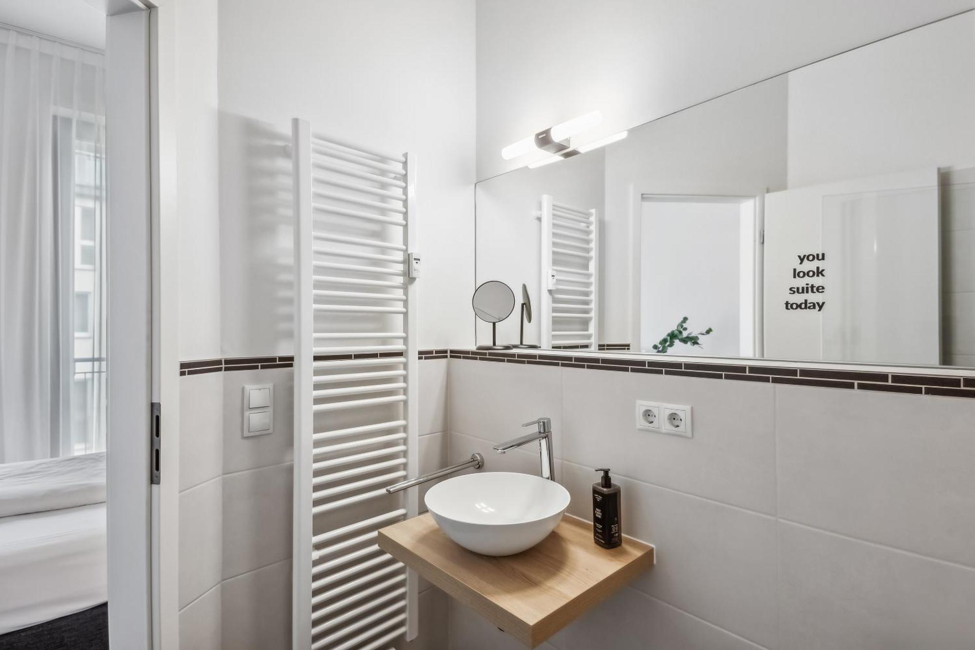 Limehome Leipzig Am Bruehl Ngoại thất bức ảnh